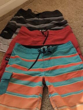 Billabong Lot Of  Men’s Board Shorts Size 27